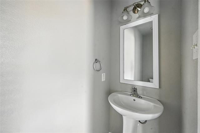 Building Photo - 8540 Boswell Meadows Dr