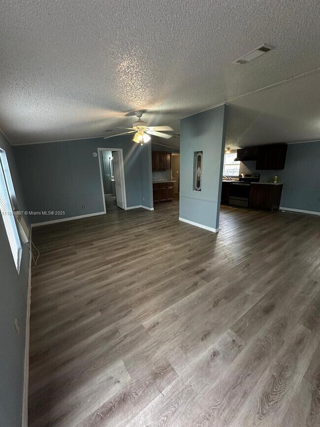 Building Photo - 11863 Atlantic Cir