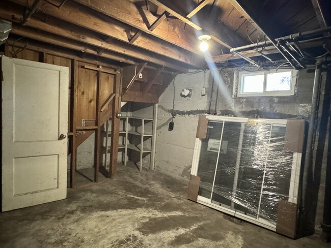 Building Photo - Charming 2 Bedroom Recently Updated Home In Aurora!! Convenient Location just Moments From UCHeal...