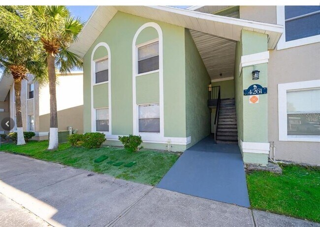 Primary Photo - 4261 Pershing Pointe Pl