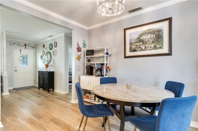 Building Photo - 12951 Cascade St