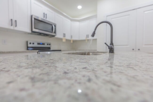 Building Photo - Live where Chattanooga comes alive!