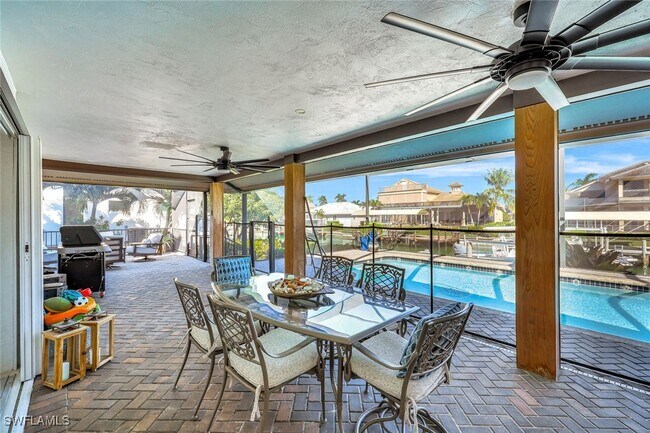 Building Photo - 911 Giralda Ct