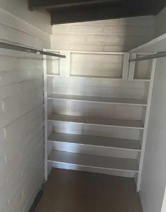 Building Photo - 3250 E Water St