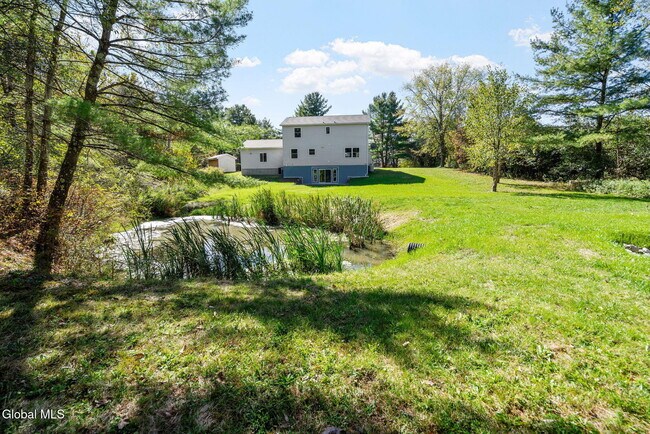 Building Photo - 30 Dick Lynch Rd