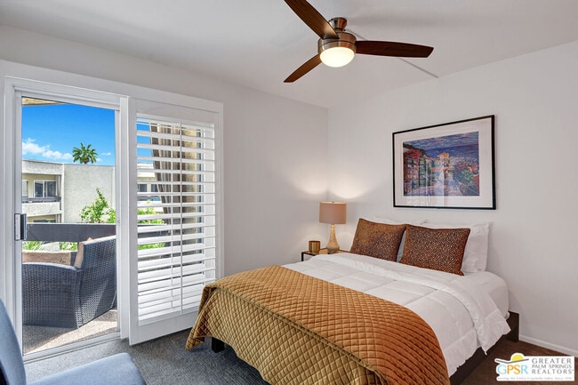 Building Photo - 1552 S Camino Real