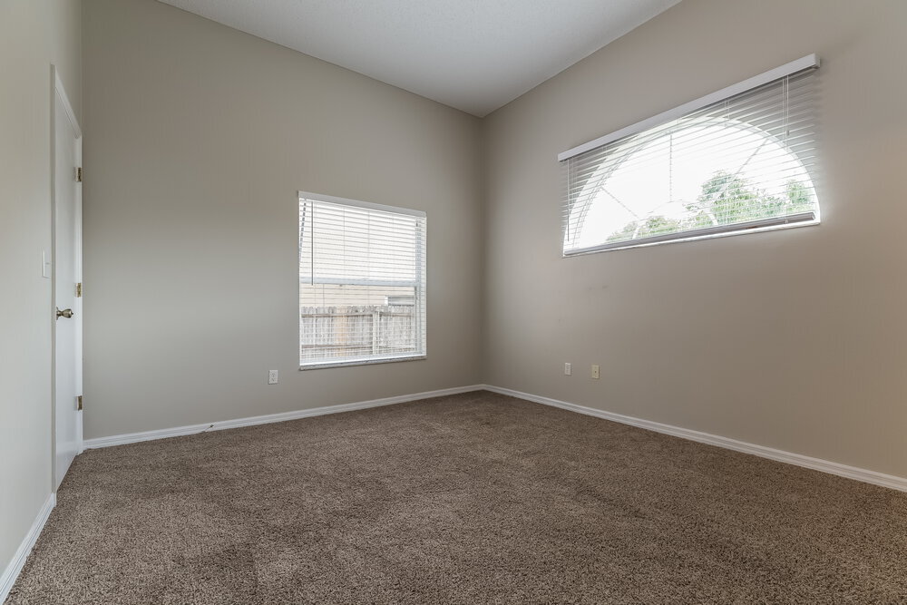 Building Photo - 8853 Parliament Ct