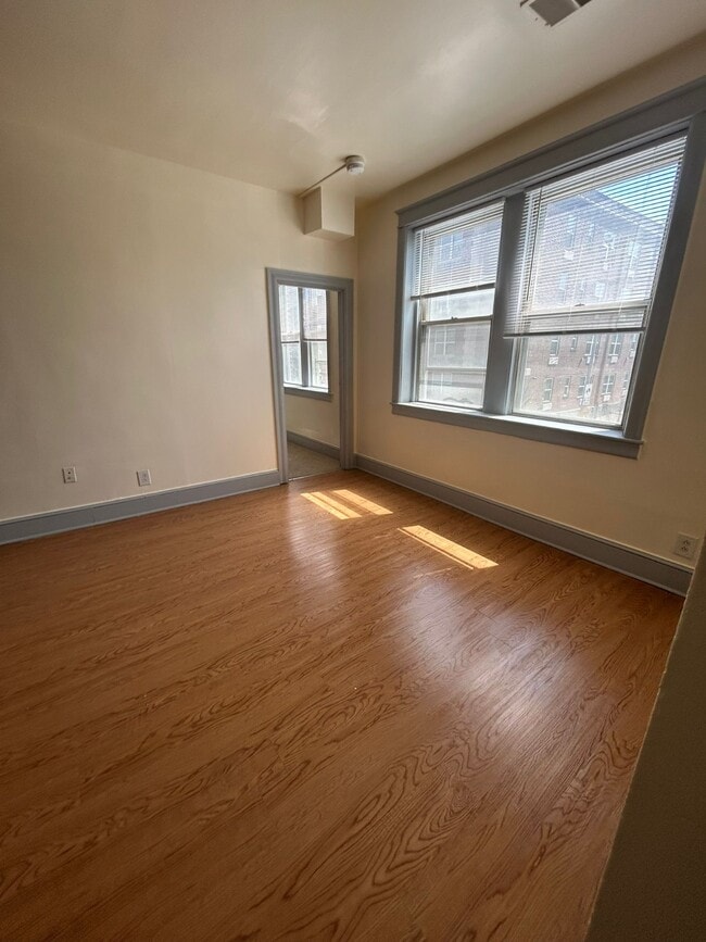 Building Photo - The Sheldrake Apartments