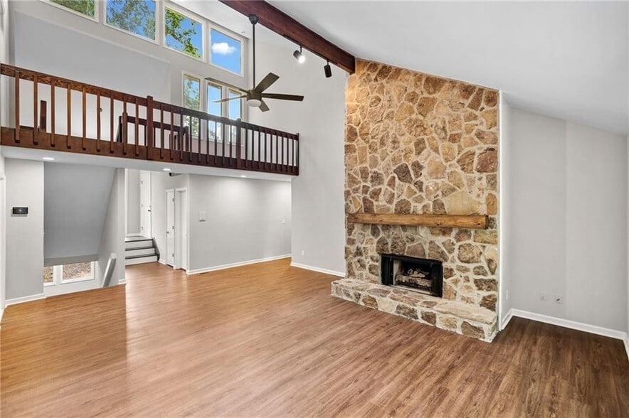 Building Photo - 4528 Lashley Ct NE