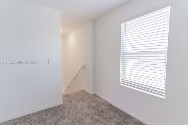 Building Photo - 934 Cattleman St