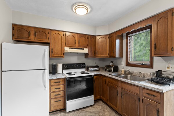 Building Photo - 0 Spanish Manor