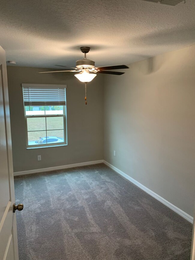 Building Photo - 4461 Globe Thistle Dr
