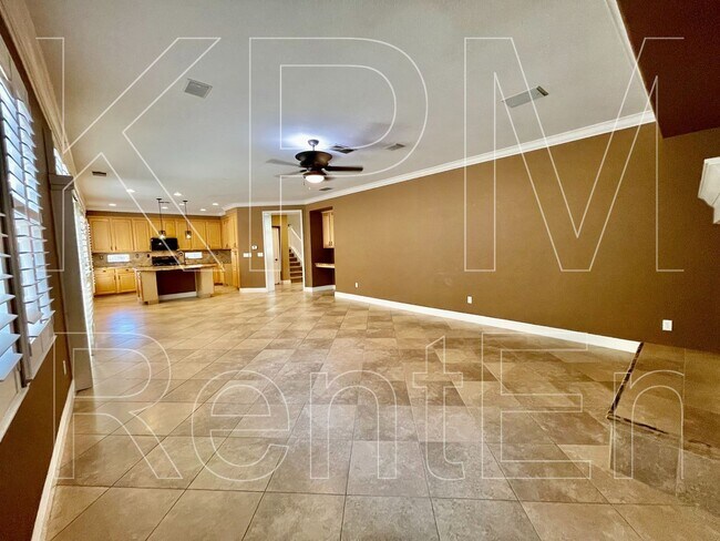 Building Photo - 5879 Riverbank Cir