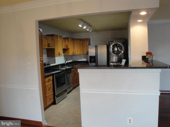 Building Photo - 8380 Greensboro Dr