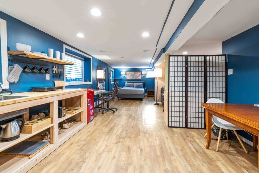 Primary Photo - 1510 85th St