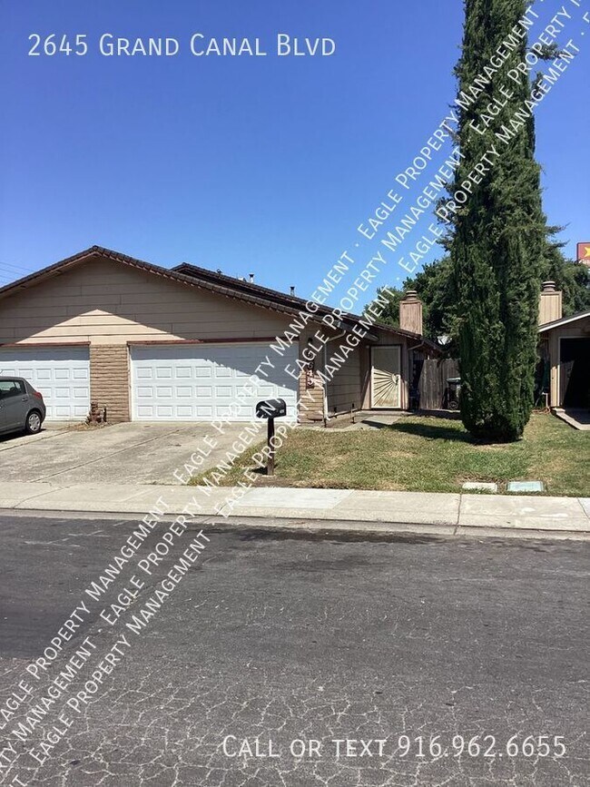 Nicely Updated Duplex 2645 Grand Canal Blvd Stockton CA 95207