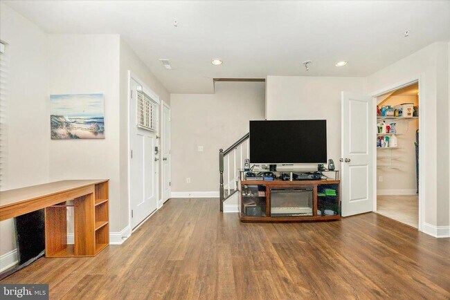 Building Photo - 5018 Judicial Wy