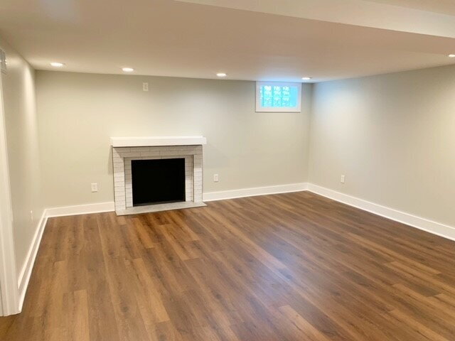 Building Photo - BUTLER UNIVERSITY 4BR/4BA PROFESSIONALLY REMODLELED!!   PERFECT FOR 4 ROOMATES!