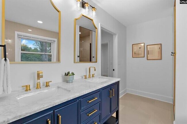 Building Photo - 4110 Timberlane Dr