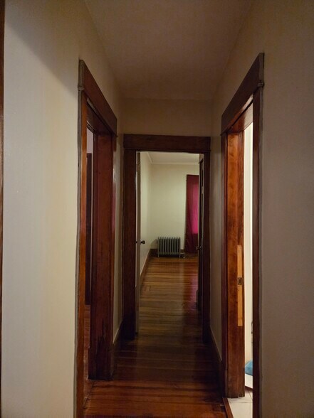 Building Photo - 43 Ozark St