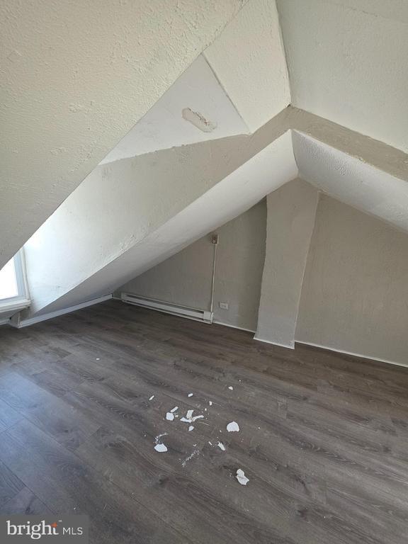 Building Photo - 1107 Muhlenberg St