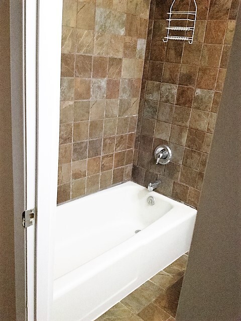 Building Photo - 101 Pound Dr