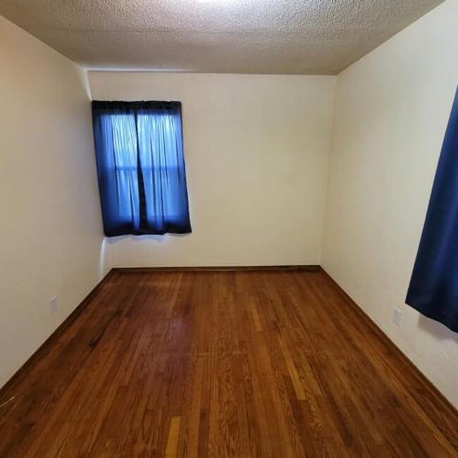 Building Photo - Single Family House 2BR-1BA - Villa Ridge MO