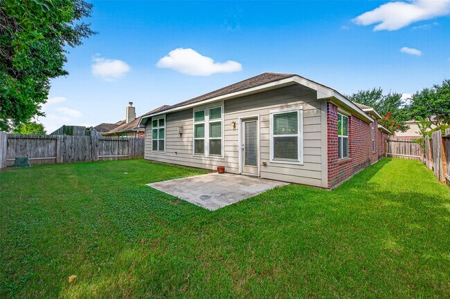 Building Photo - 17914 Logans Pine Dr