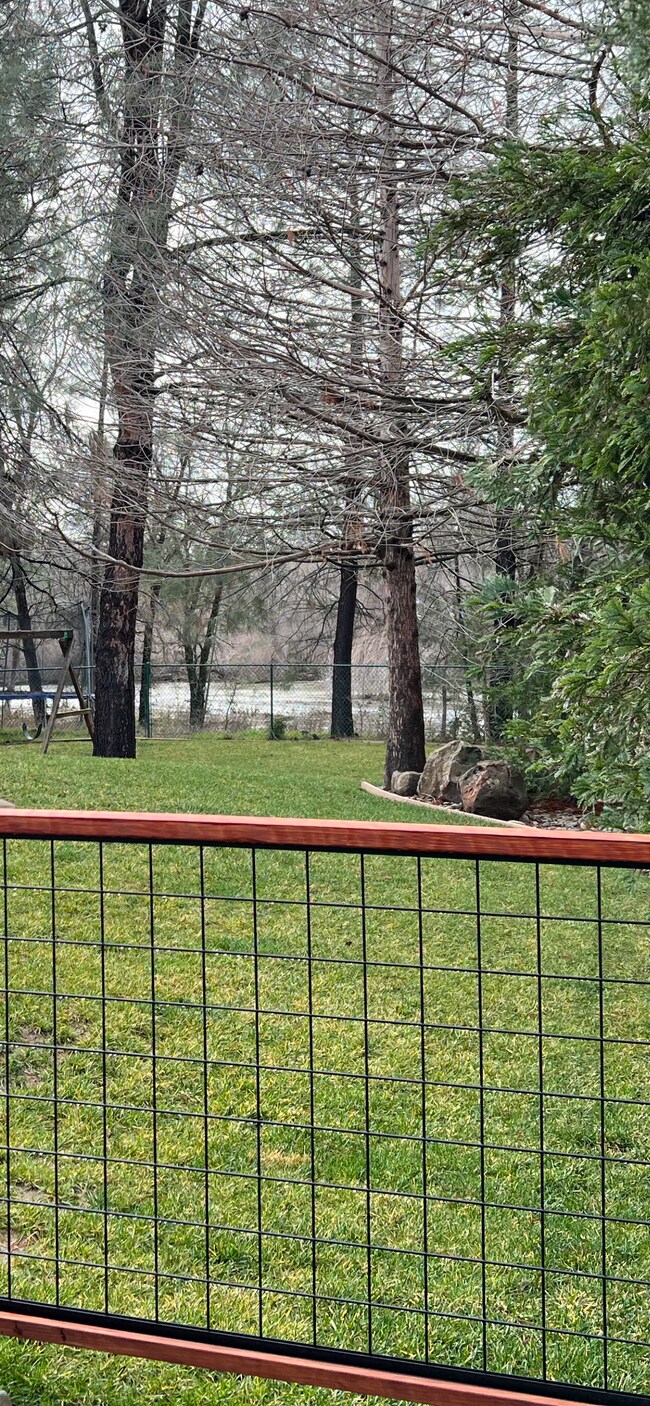 Building Photo - 11420 Wales Dr