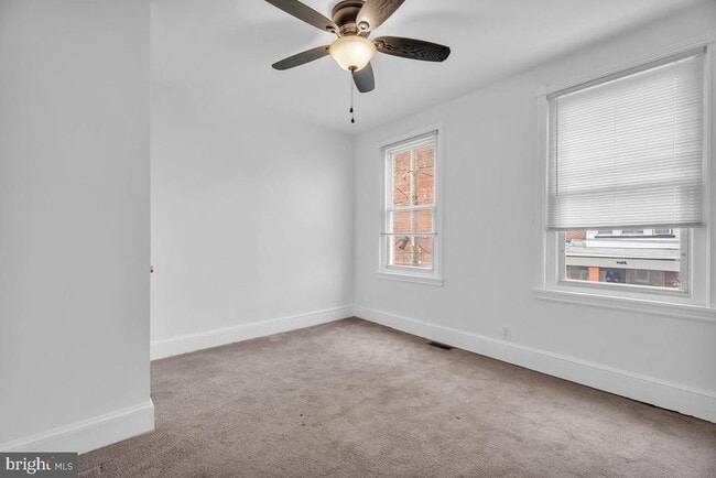 Building Photo - 3227 Chatham St