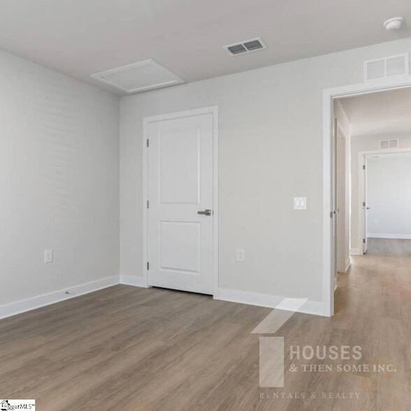 Building Photo - 1130 Bulrush Dr