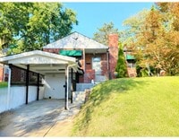 Building Photo - 6725 Thurston Ave