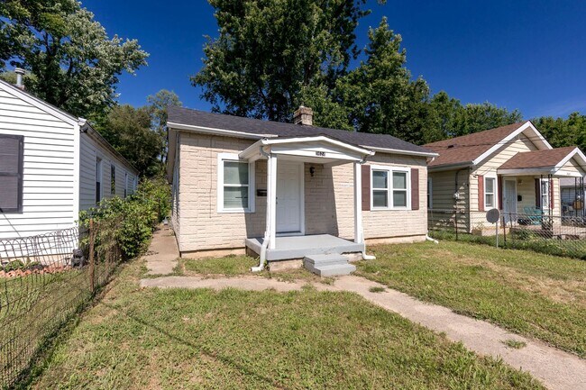 Building Photo - 3624 Parthenia Ave