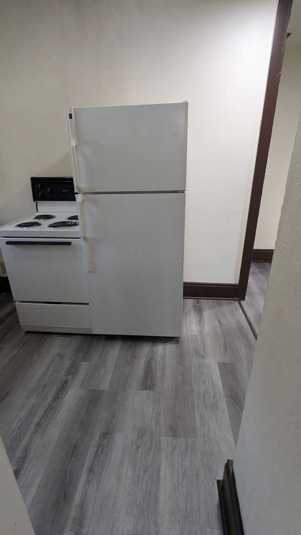 Building Photo - Atlas Investment Group, LLC (403 Spicer St)