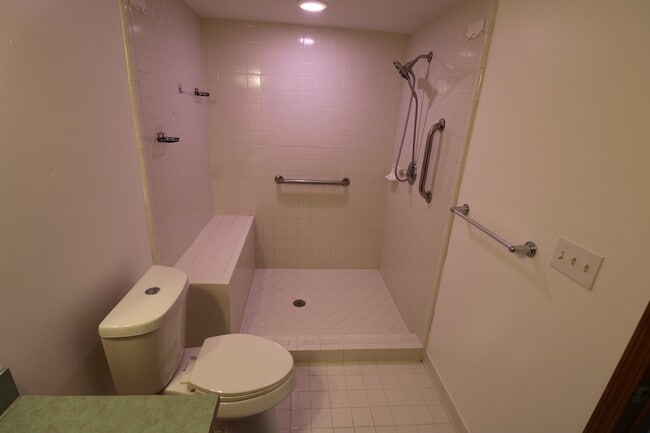 Building Photo - 21391 Marina Cir