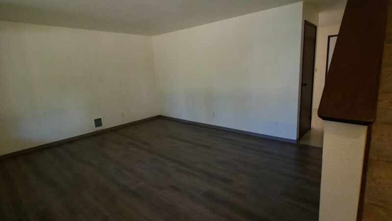 Building Photo - 1204 Short St