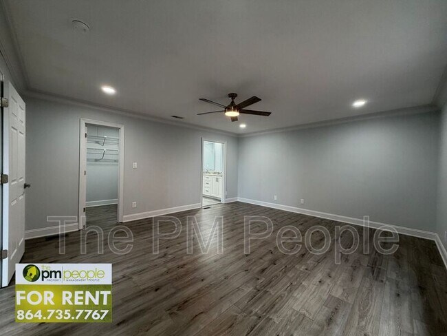 Building Photo - 134A Bennetts Bridge Rd.