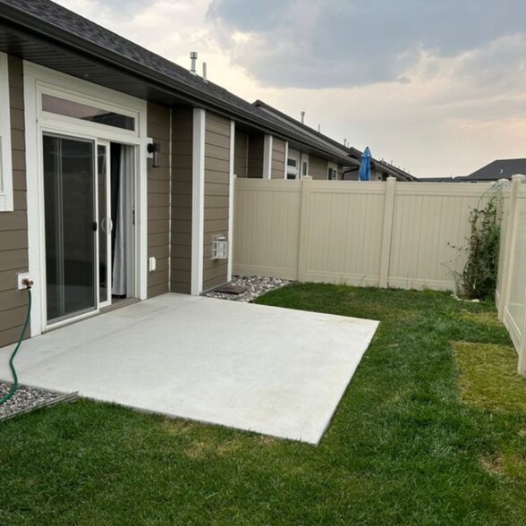 Building Photo - 6309 Beckville Ln