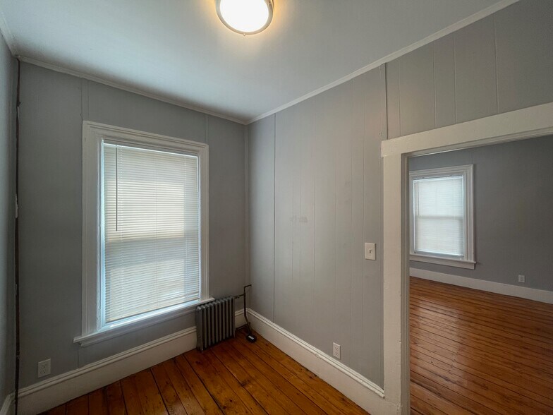 Building Photo - 57 Summer St