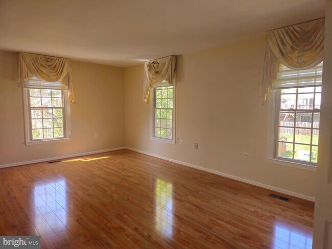 Building Photo - 4508 Shoal Creek Ct