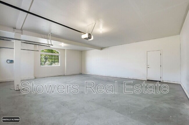 Building Photo - 23 Westbourne Ct