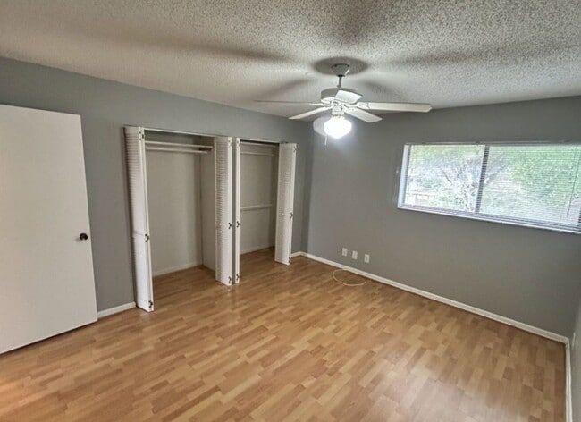 Building Photo - 8626 Cattail Dr