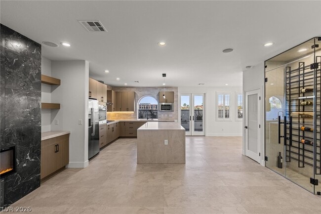 Building Photo - 2428 Devotion Ridge Dr