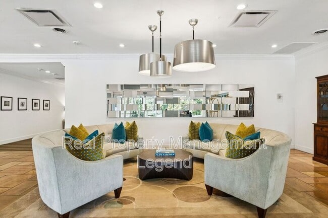 Building Photo - 3883 Turtle Creek Blvd