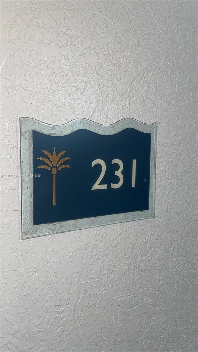 Building Photo - 1805 Sans Souci Blvd