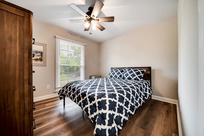 Building Photo - 1015 Craig St