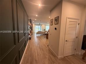 Building Photo - 10503 SW Orana Dr