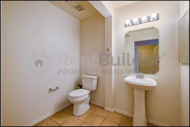 Building Photo - *** WOW PRICE REDUCTION JUST IN TIME FOR S...