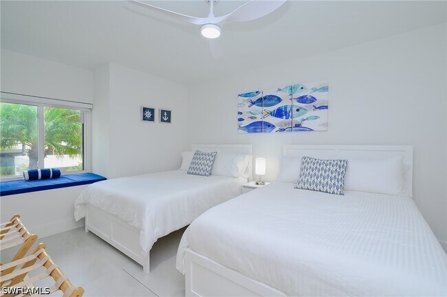 Building Photo - 592 Beachwalk Cir