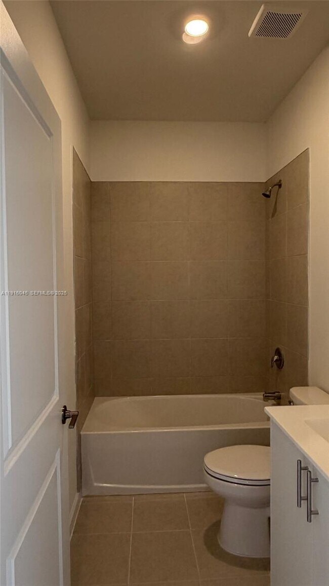 Building Photo - 15616 SW 276th Terrace